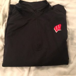 Wisconsin 1/4 zip pull over